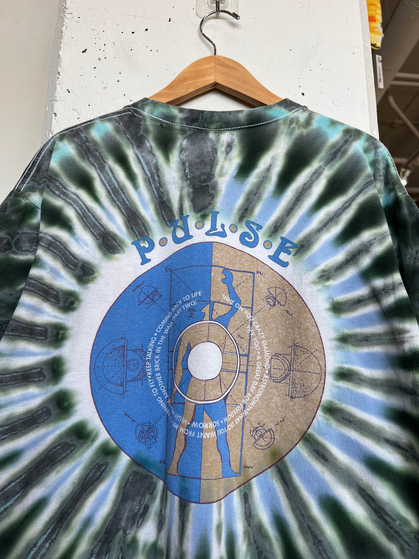 Vintage 1998 Pink Floyd Tie Dye Tee