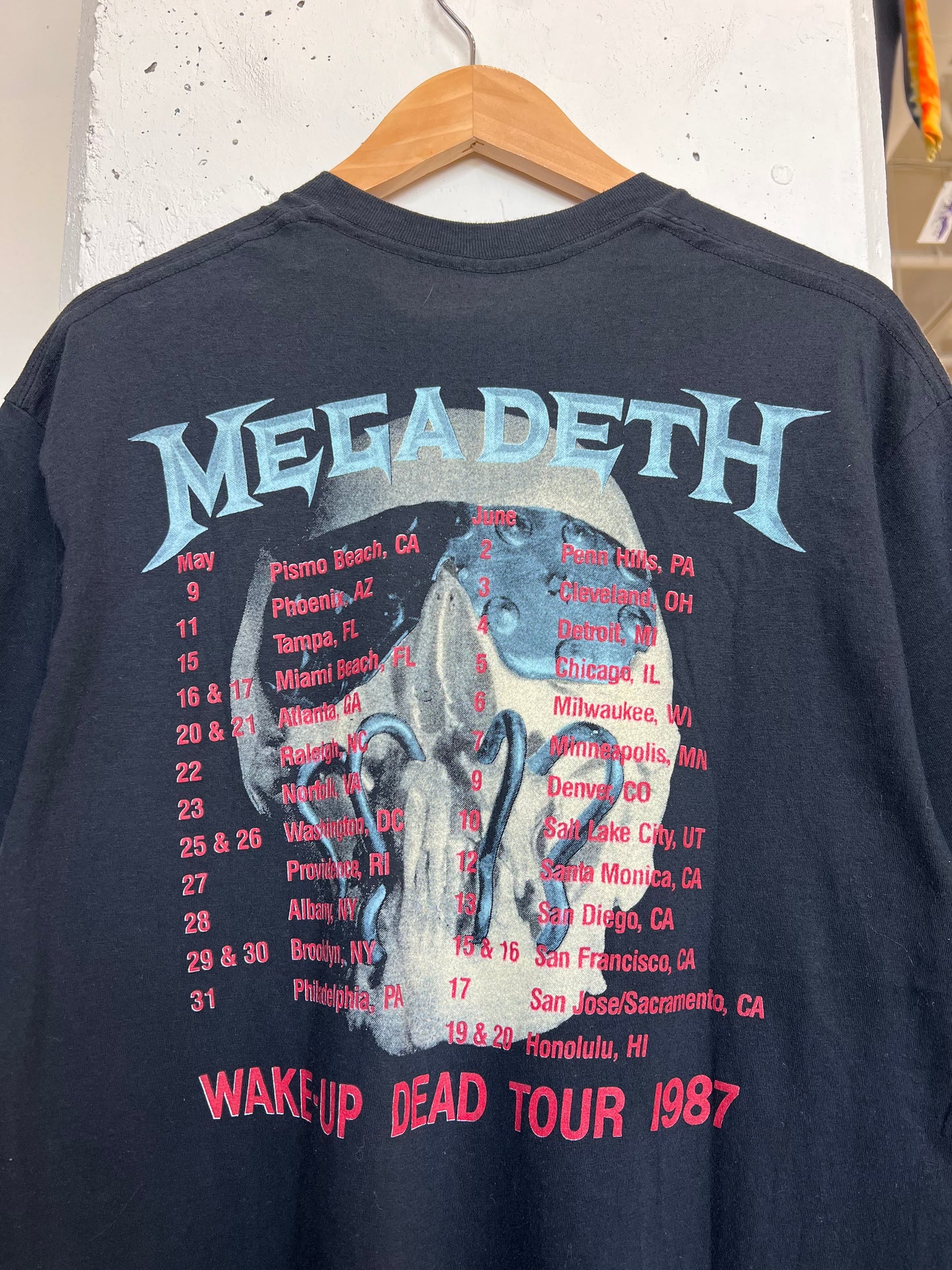Vintage 1987 Megadeth “Peace Sells But Who’s Buying ” Tee