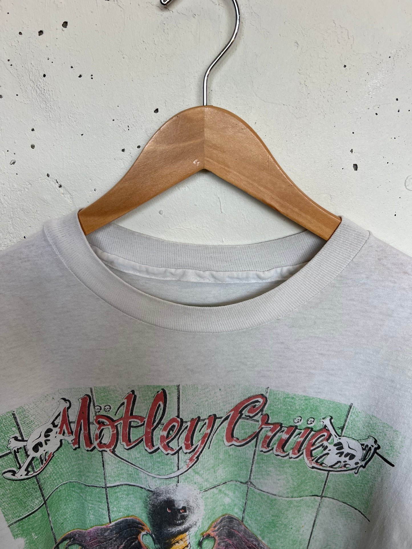 Vintage 80s Thrahsed Motley Crue Tee