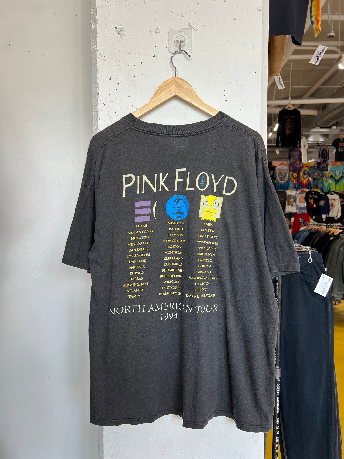 Vintage 1994 Pink Floyd North American Tour Tee