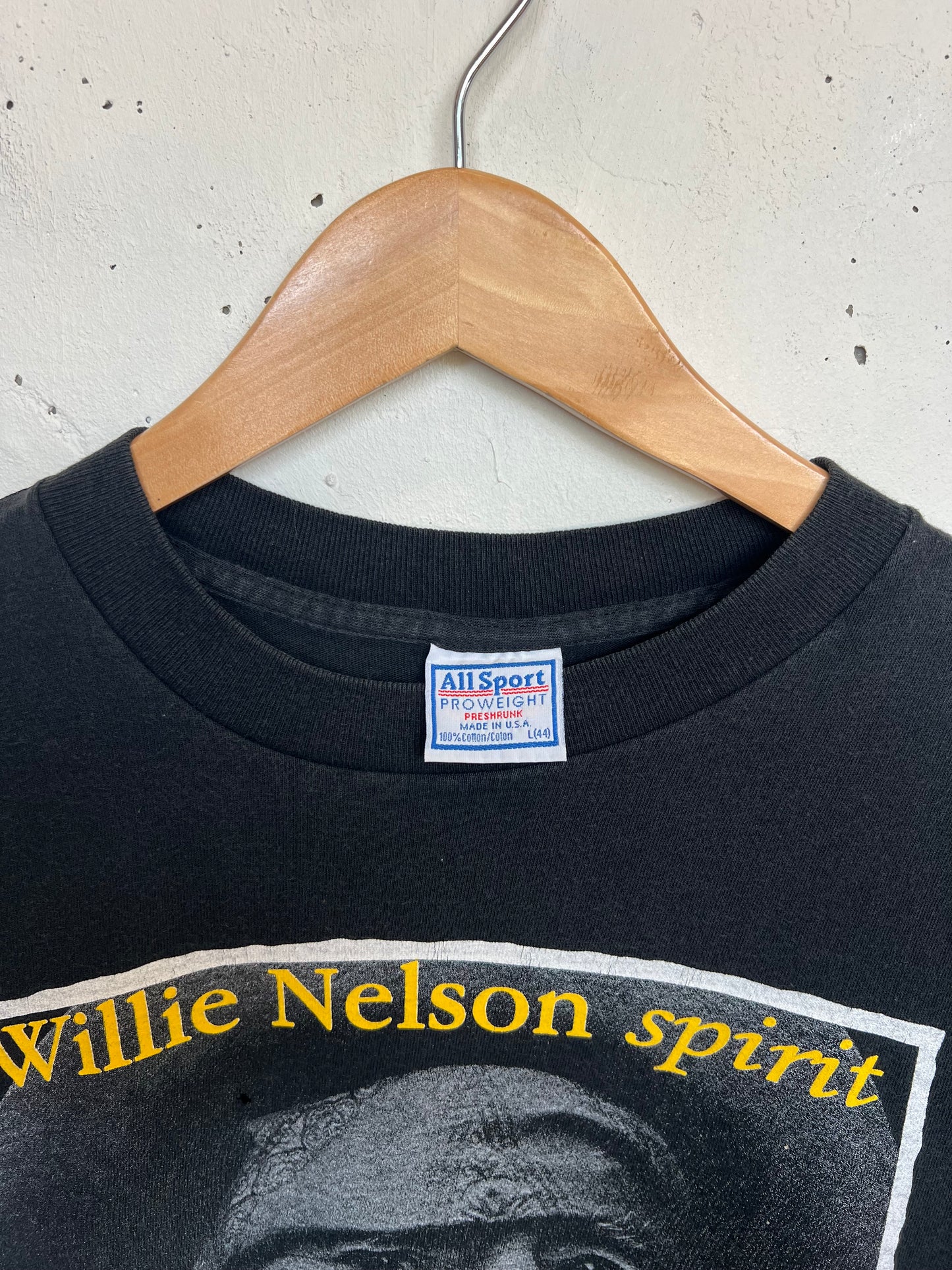 Vintage 90s Willie Nelson Tee