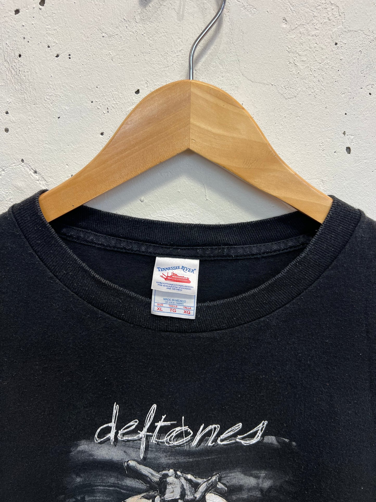 Vintage 2000s Deftones Tee