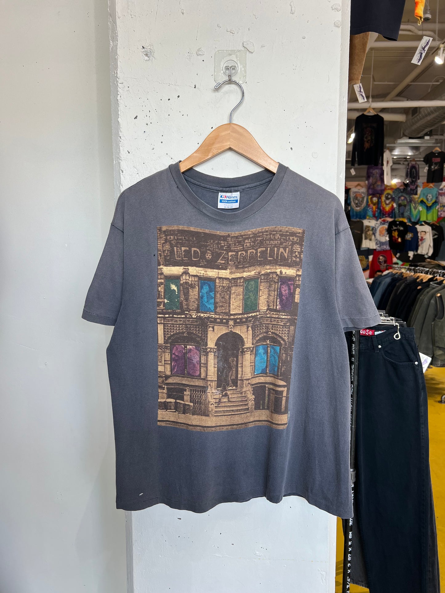 Vintage 1988 Led Zeppelin “Physical Graffiti” Faded Distressed Tee