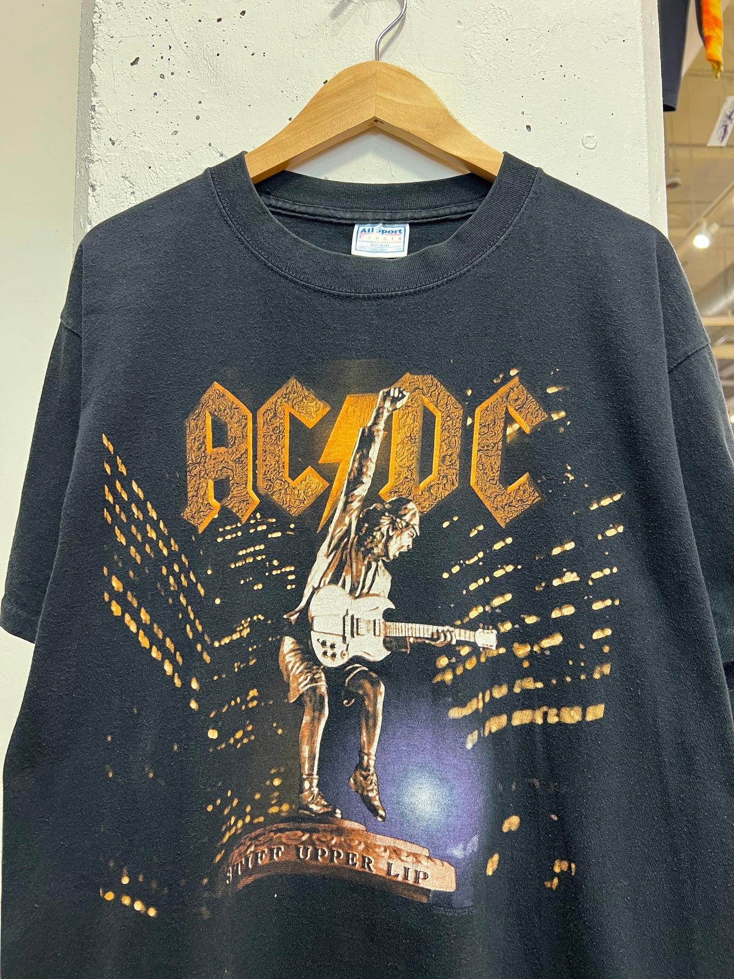 Vintage 2000 ACDC Tee