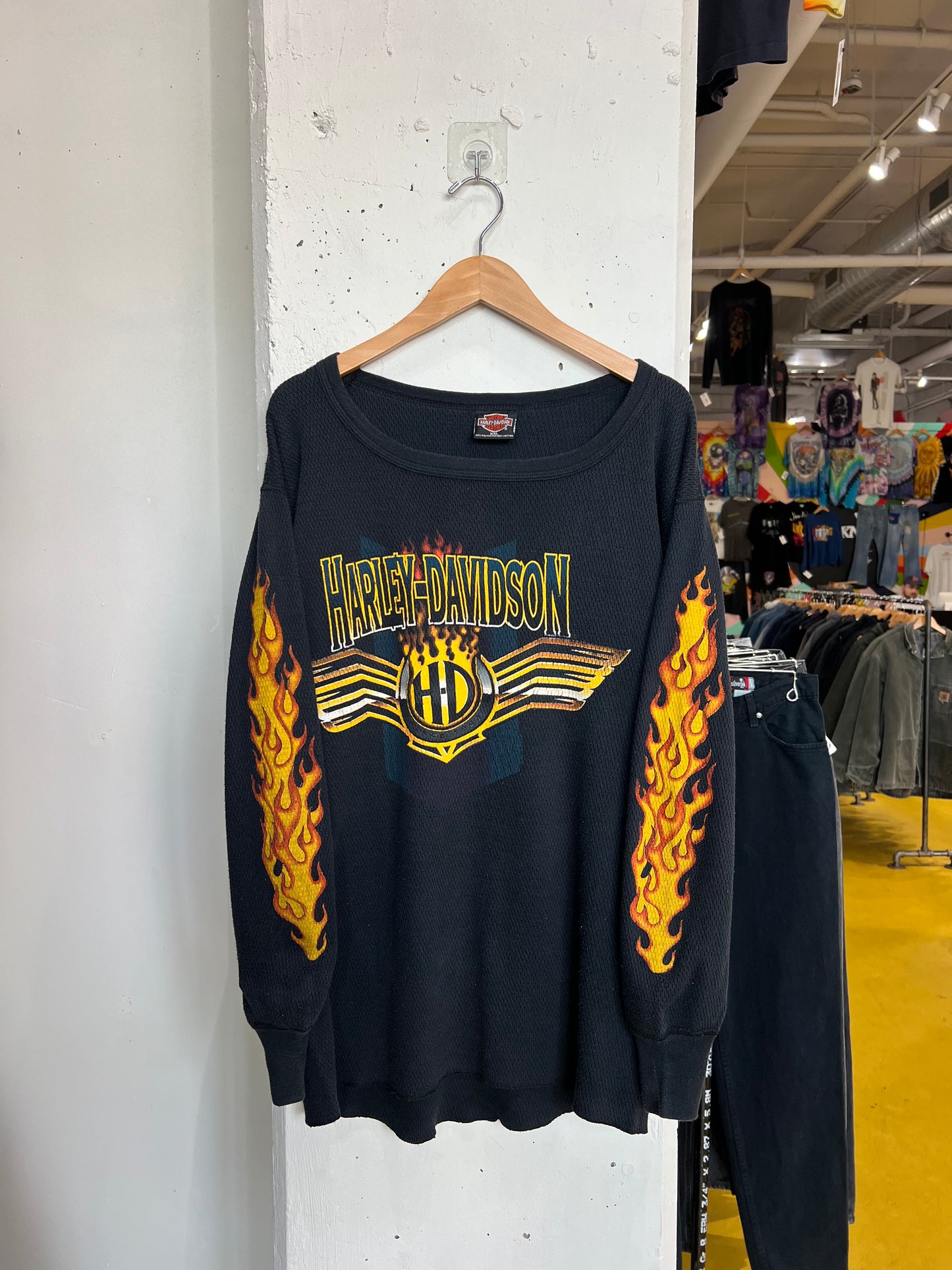 Vintage 90s Milwaukee Harley Davidson Flame Thermal Longsleeve