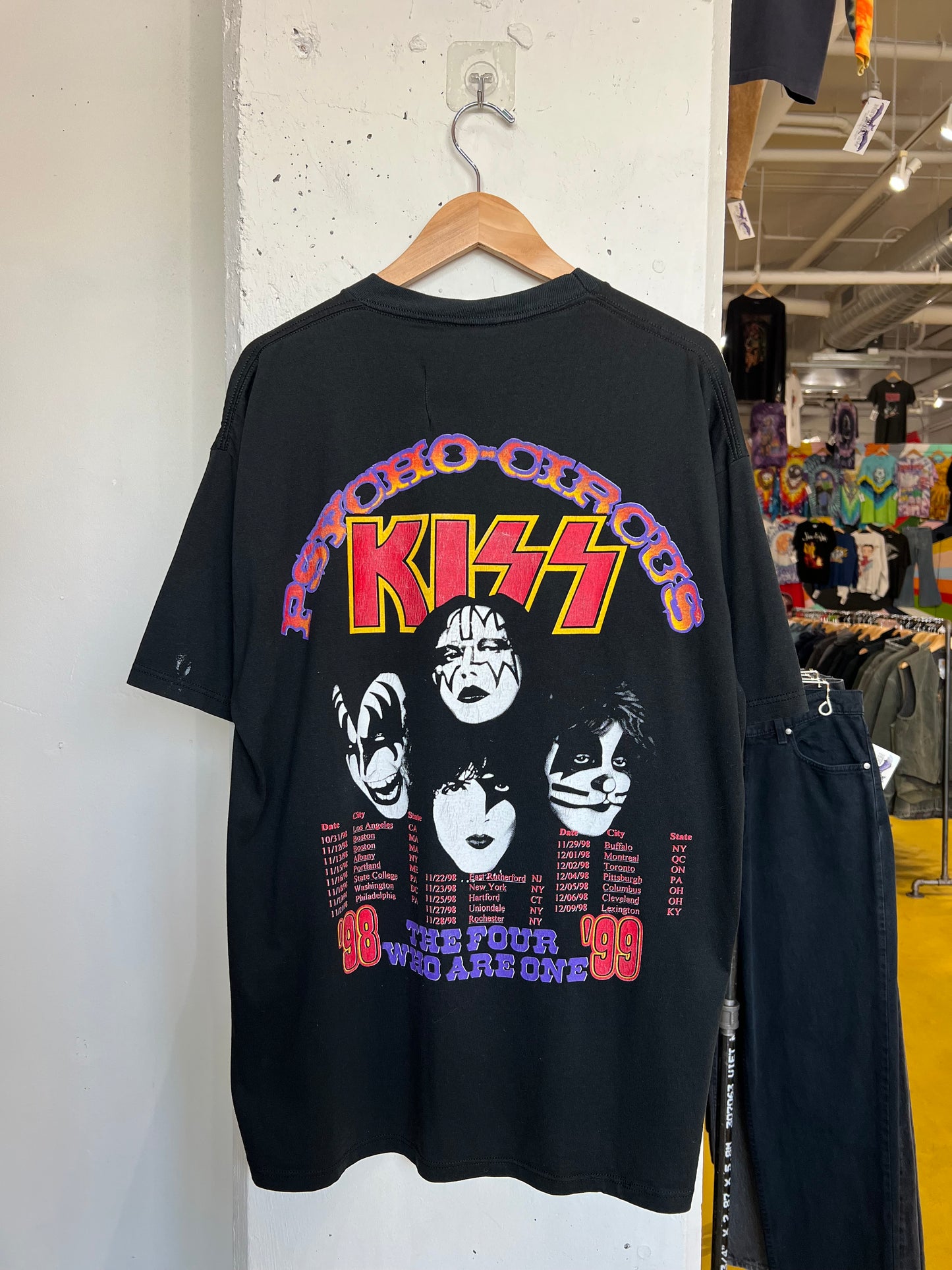 Vintage 1999 KISS “Psycho Circus” Tee W Repair