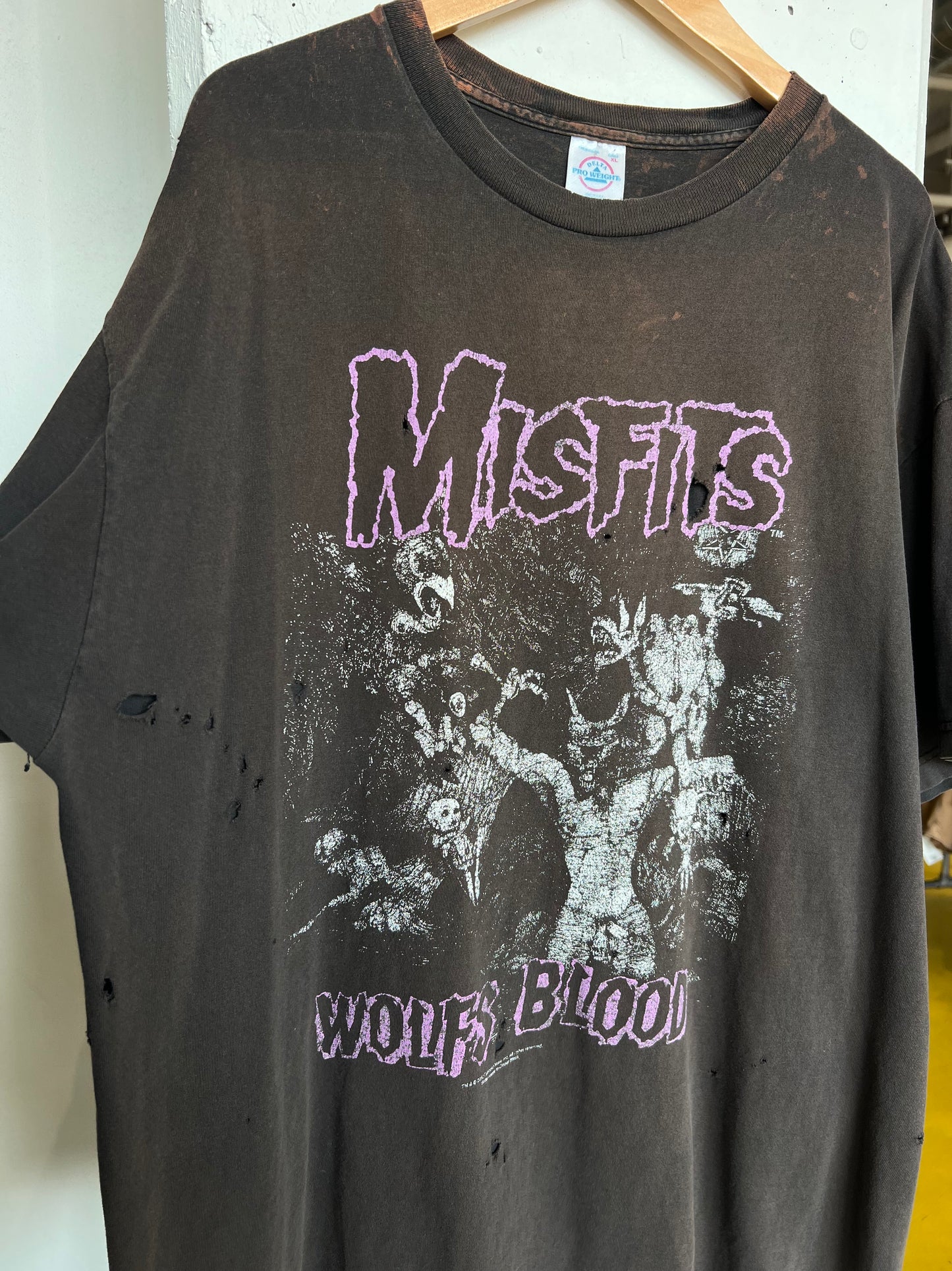Vintage 2002 Misfits “Wolf’s Blood” Thrashed Tee