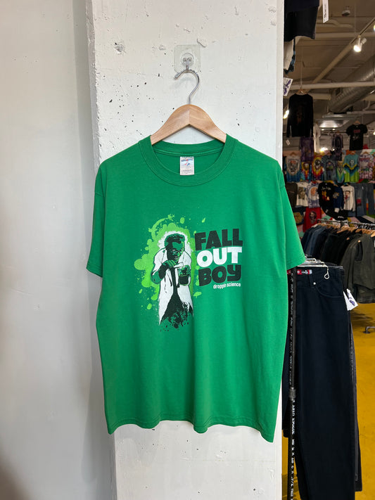 Vintage 2000’s FallOut Boy Tee
