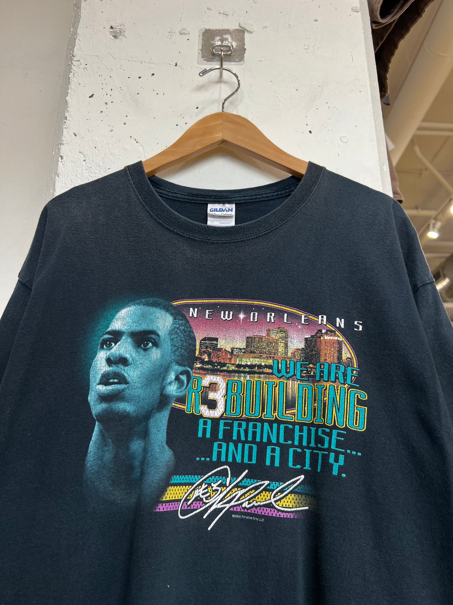 Vintage 2006 Chris Paul New Orleans Hornets Tee