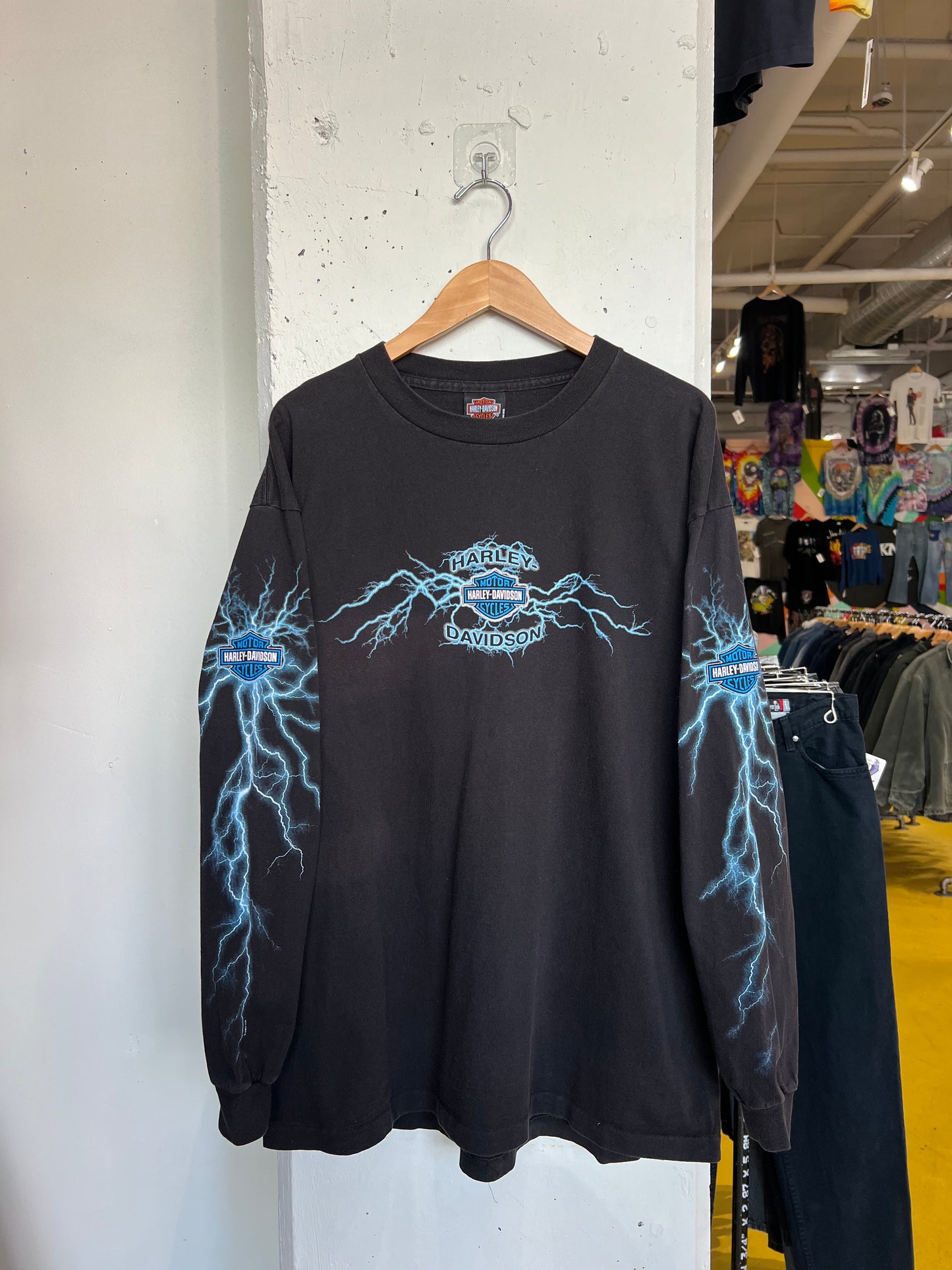 Vintage 2000s Texas Harley Davidson Lightning Longsleeve T Shirt