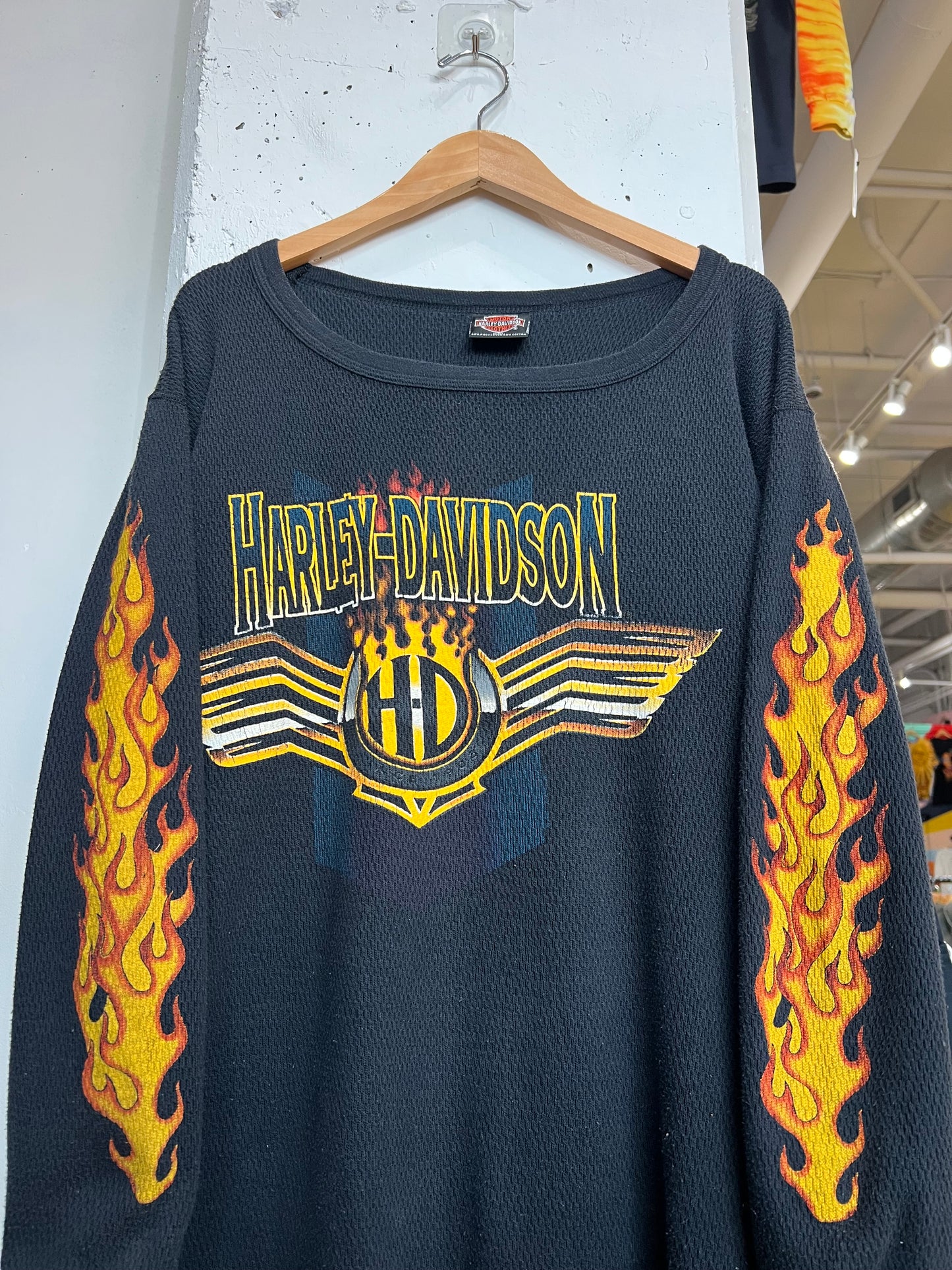 Vintage 90s Milwaukee Harley Davidson Flame Thermal Longsleeve