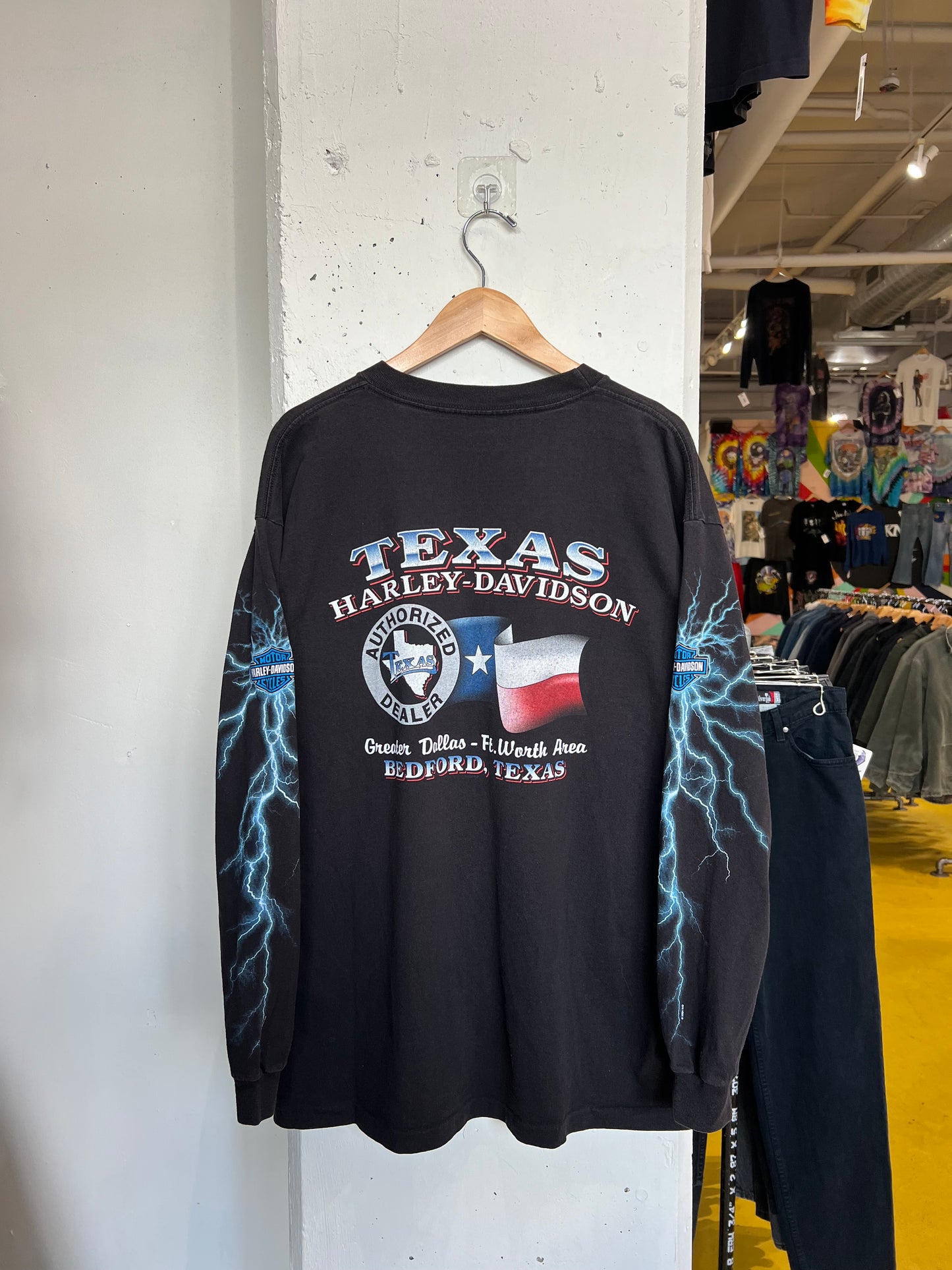 Vintage 2000s Texas Harley Davidson Lightning Longsleeve T Shirt