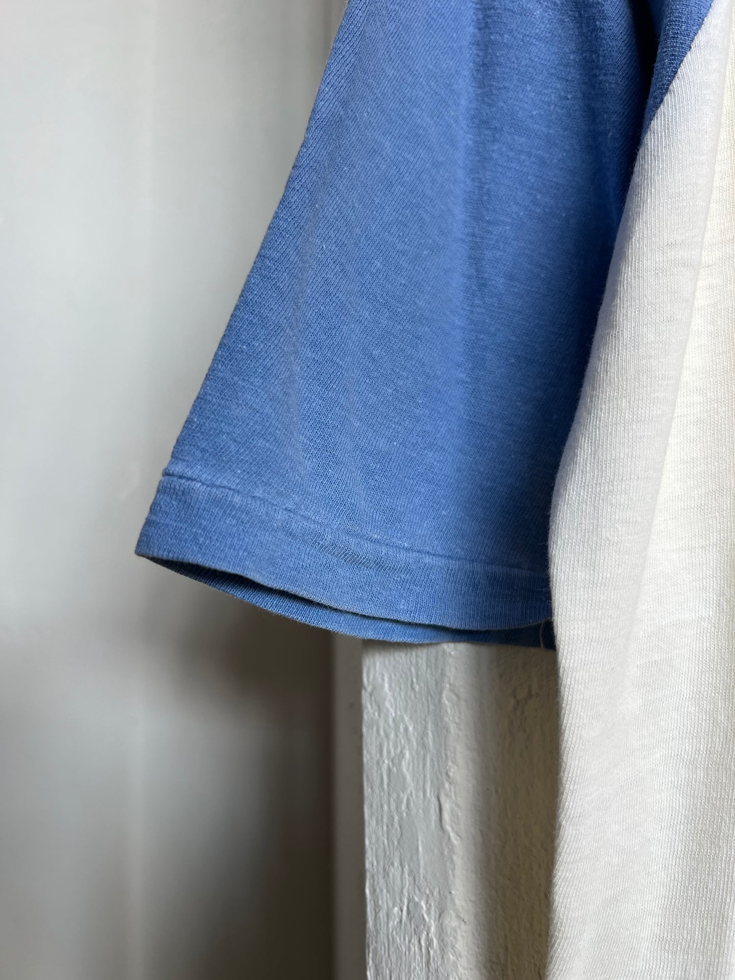 Vintage 80s Genesis Thrashed Parking Lot Bootleg World Tour Raglan Tee