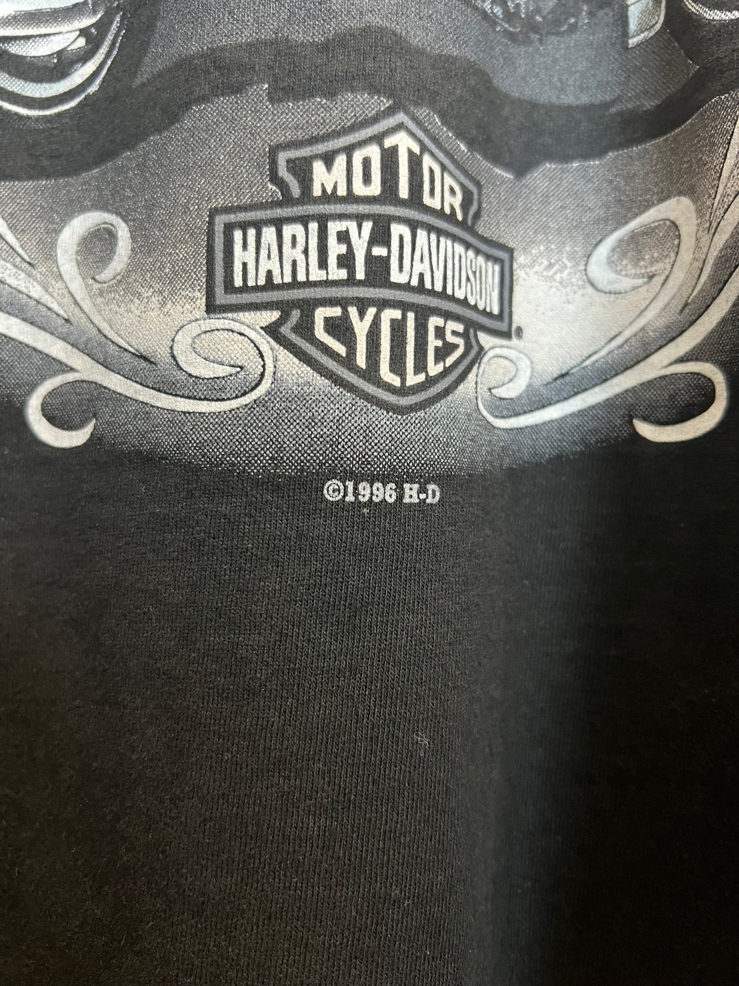Vintage 90s Cleveland Harley Davidson Tee