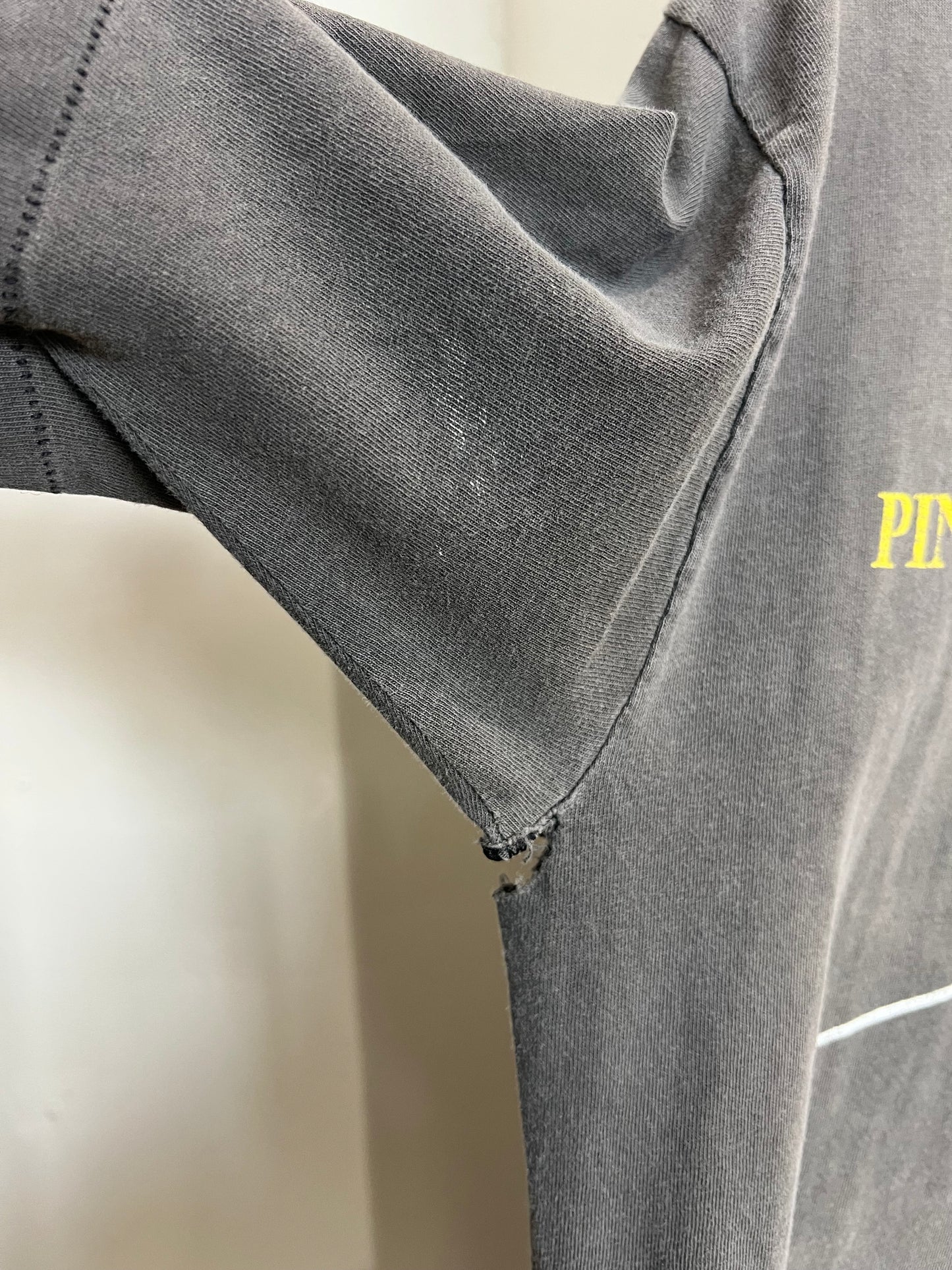 Vintage 1992 Pink Floyd Dark Side Of The Moon Tee Faded Distressed