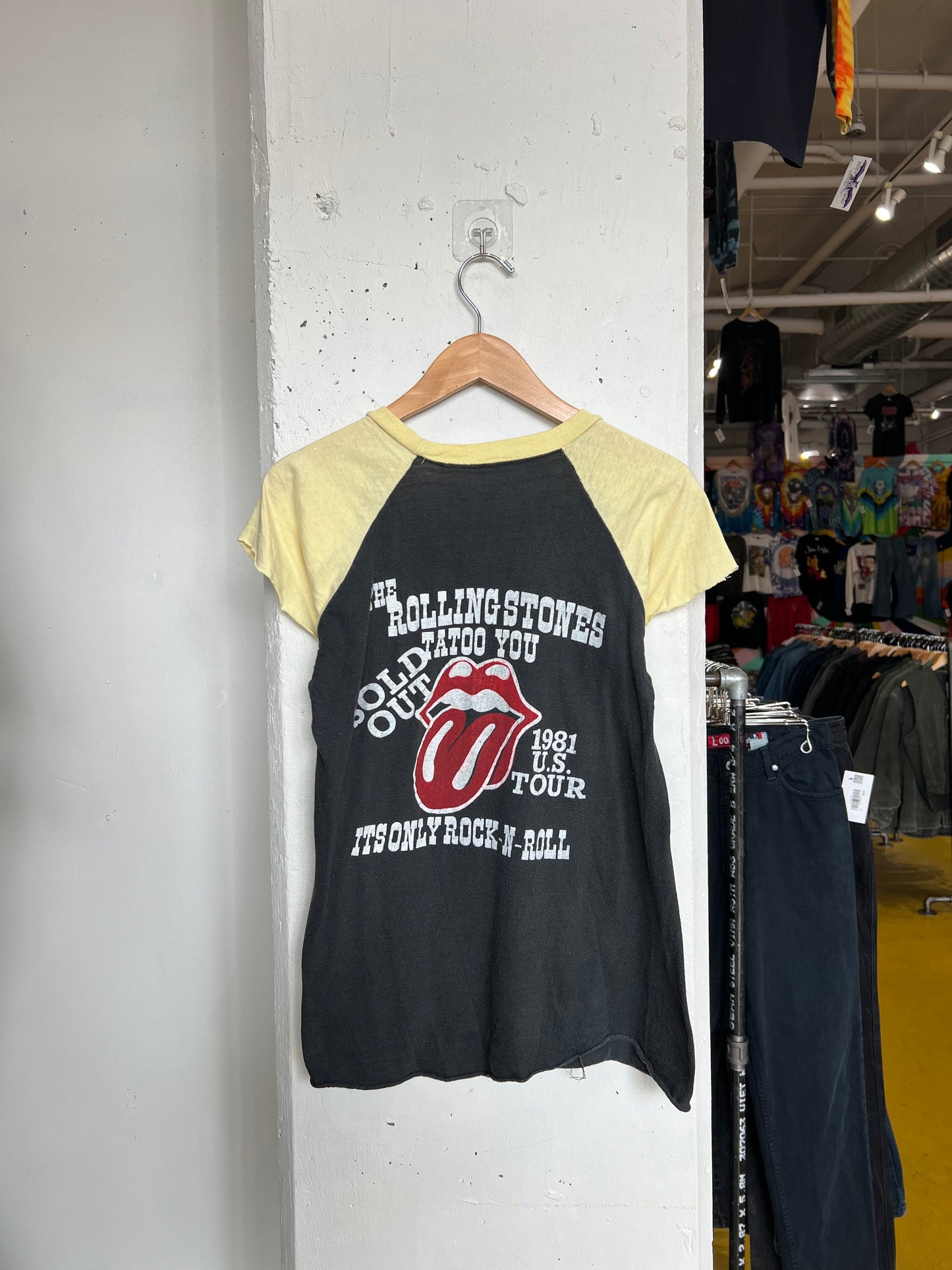 Vintage 1981 The Rolling Stones U.S. Tour Raglan Tee