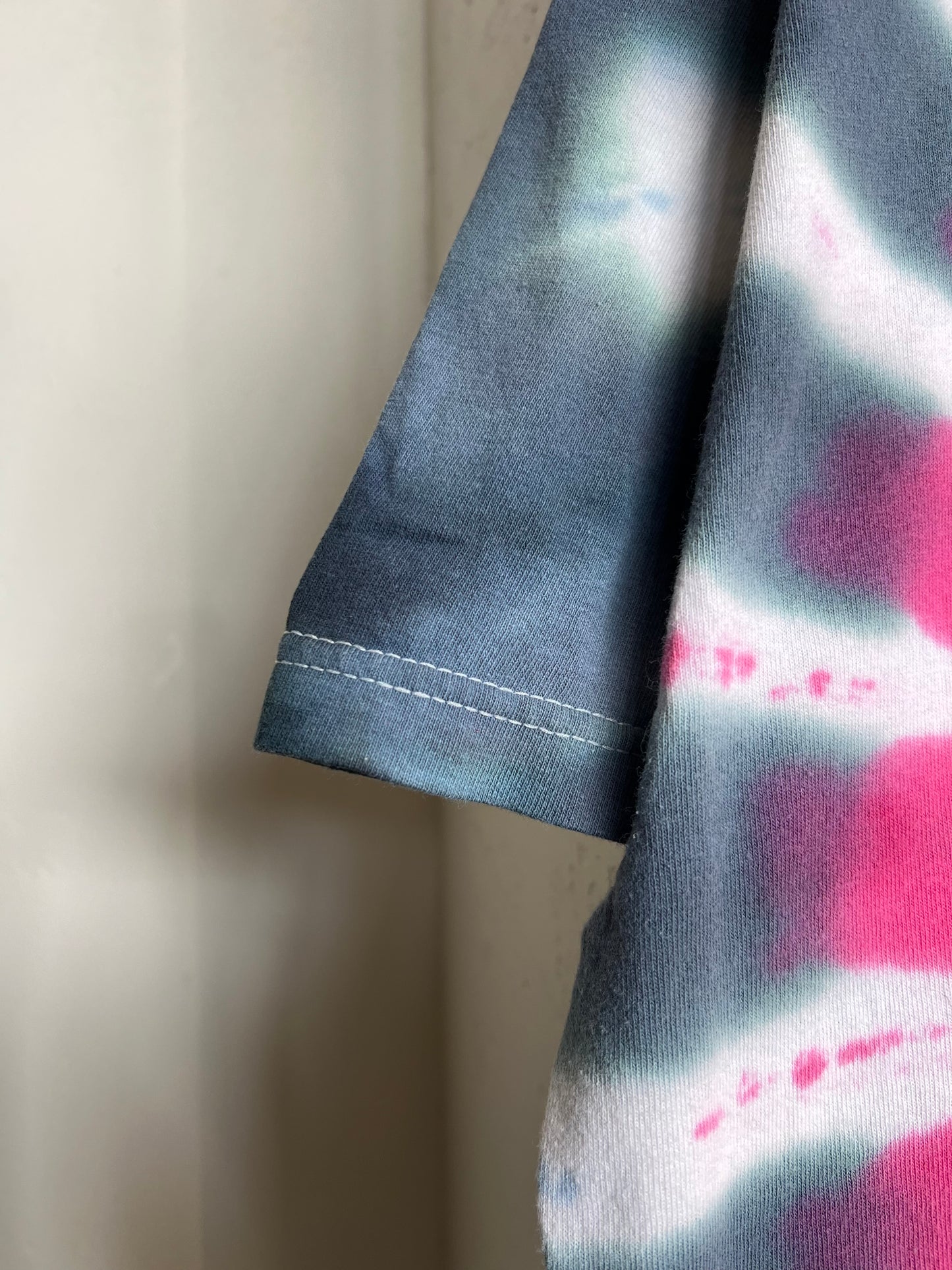 Vintage 2002 “40 Licks” Rolling Stones Tour Tie Dye Tee