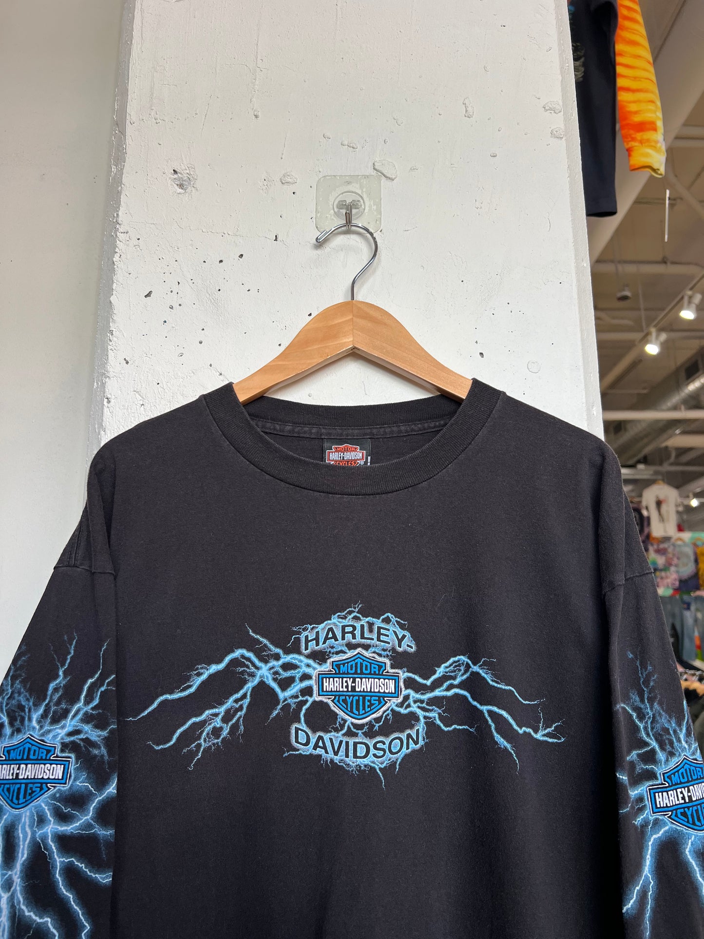 Vintage 2000s Texas Harley Davidson Lightning Longsleeve T Shirt