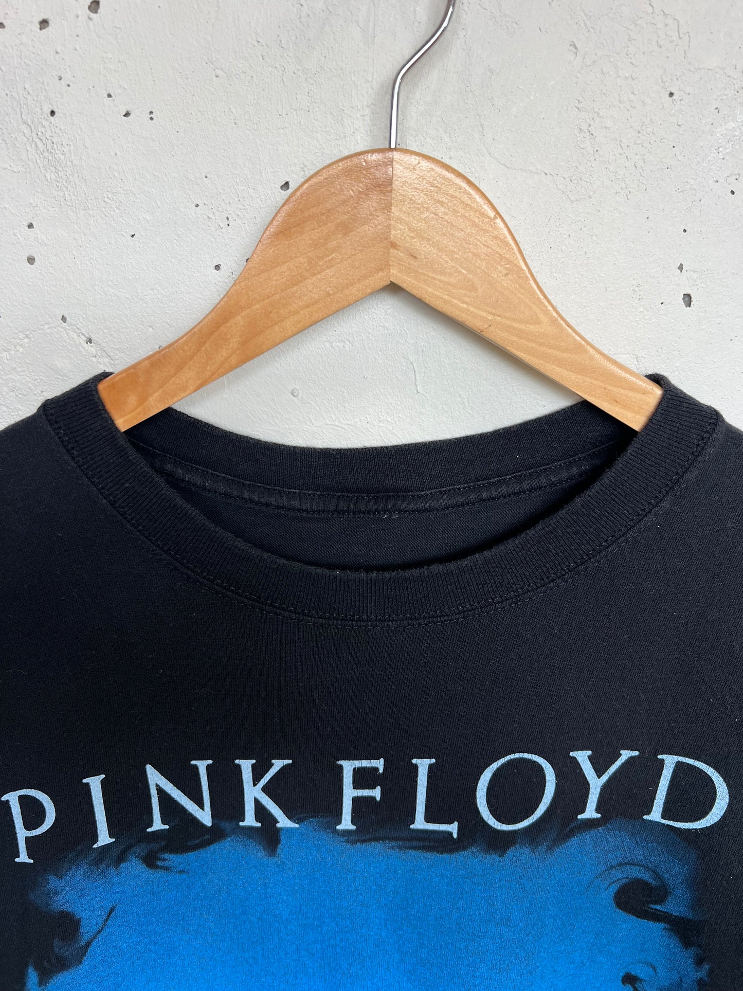 Vintage 2000s Pink Floyd “ Wish You Were Here” Tee