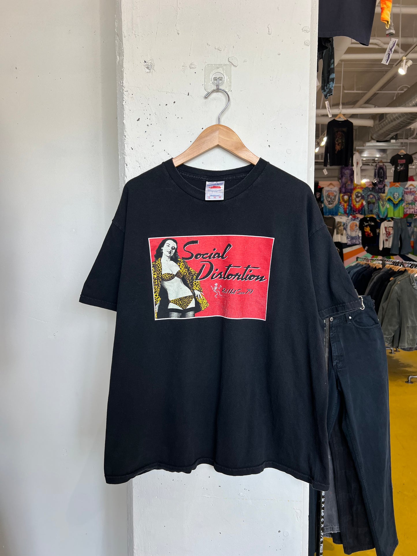 Vintage 2000s Social Distortion Tee