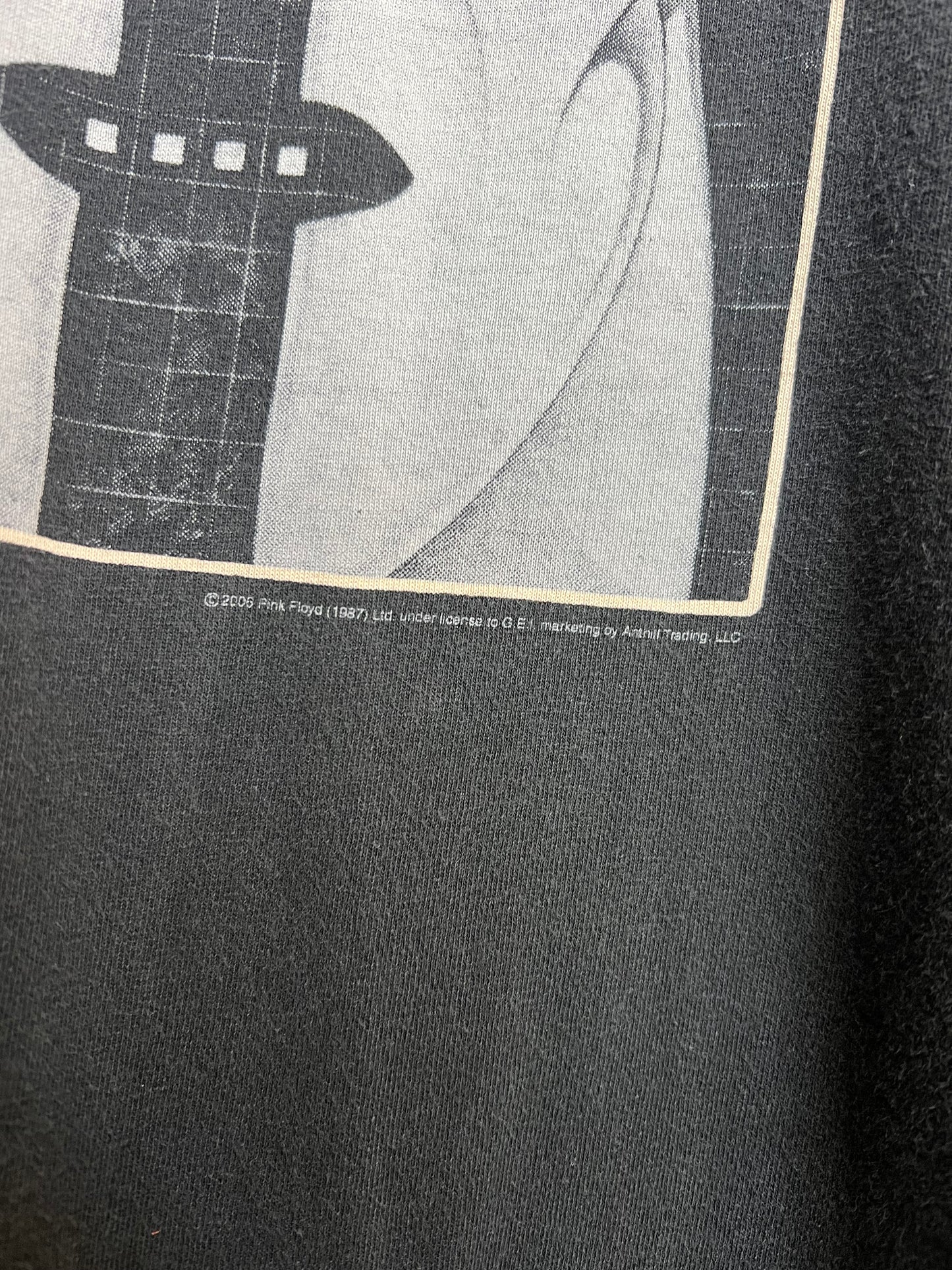 Vintage 2005 Pink Floyd Tee