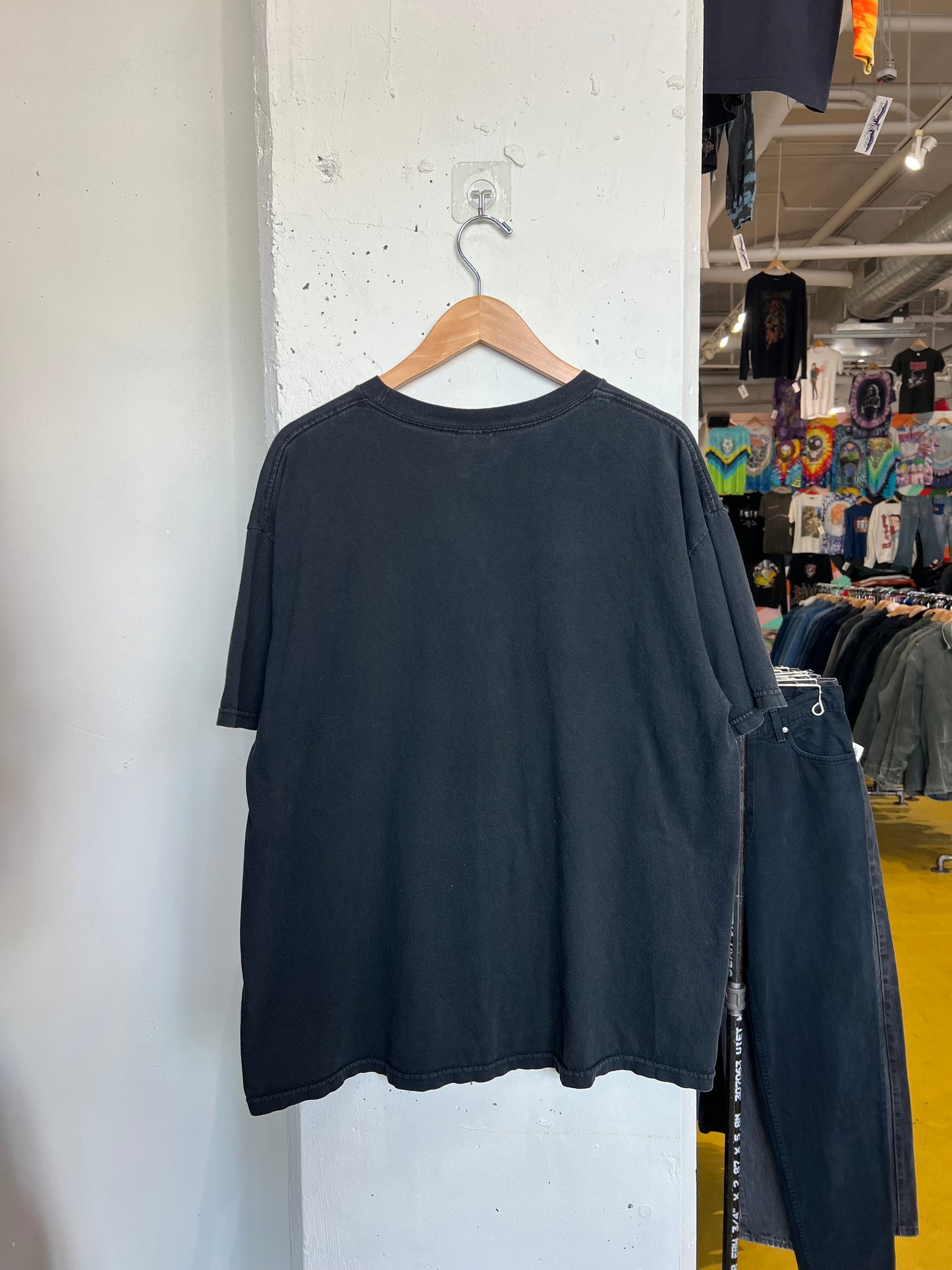 Vintage 2005 Pink Floyd Tee