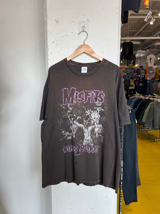 Vintage 2002 Misfits “Wolf’s Blood” Thrashed Tee